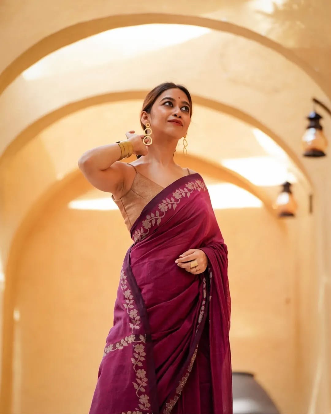 Elegant Zahlar Bloom Premium Linen Cotton Digital Printed Saree with Satin Banglory Blouse
