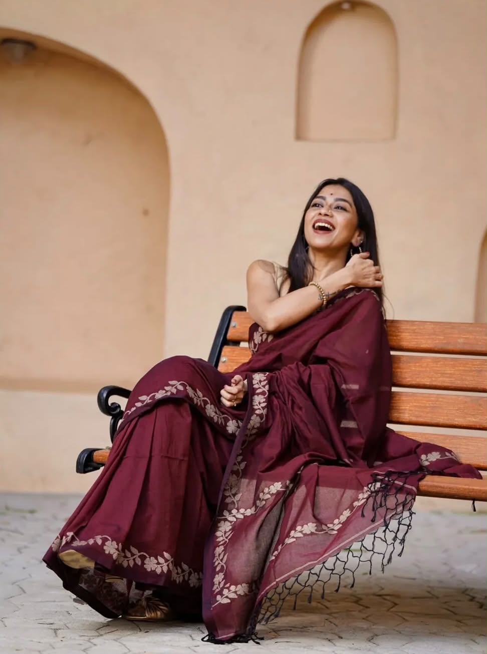 Elegant Zahlar Bloom Premium Linen Cotton Digital Printed Saree with Satin Banglory Blouse
