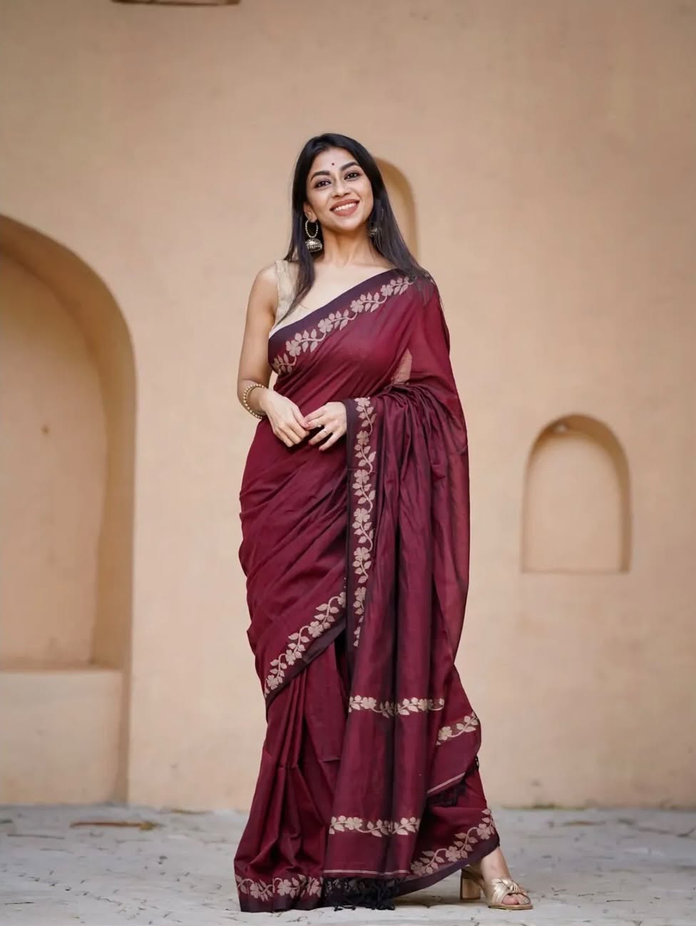 Elegant Zahlar Bloom Premium Linen Cotton Digital Printed Saree with Satin Banglory Blouse