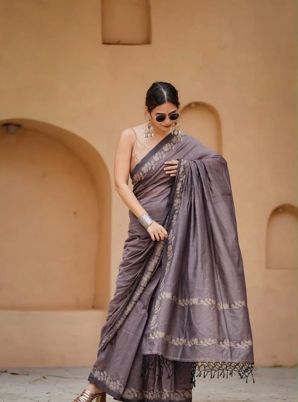 Elegant Zahlar Bloom Premium Linen Cotton Digital Printed Saree with Satin Banglory Blouse