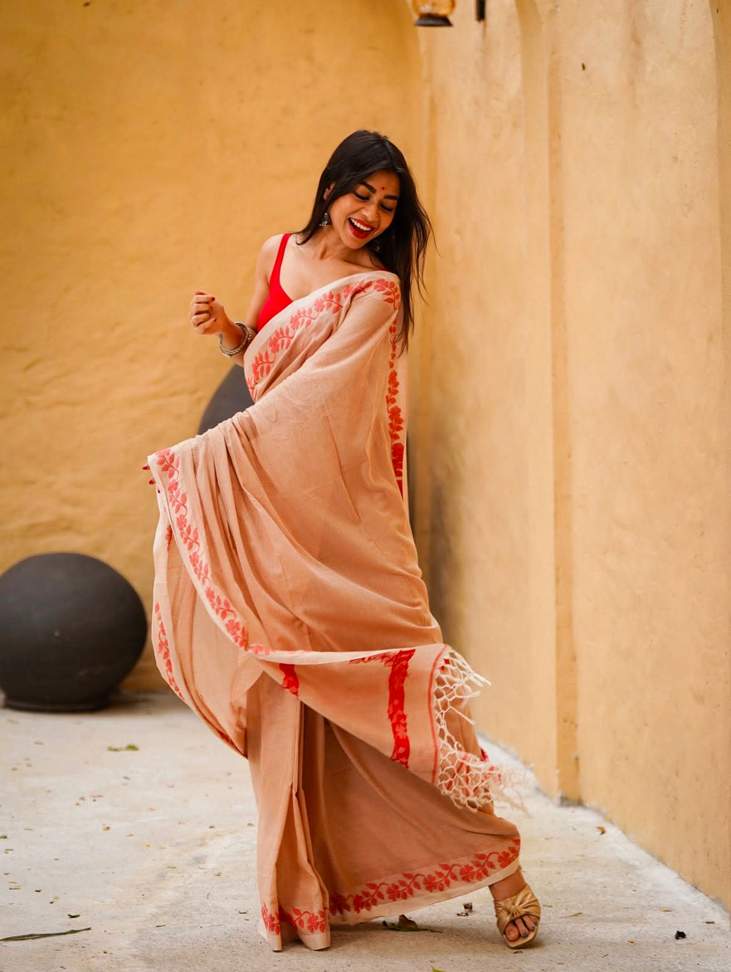 Elegant Zahlar Bloom Premium Linen Cotton Digital Printed Saree with Satin Banglory Blouse