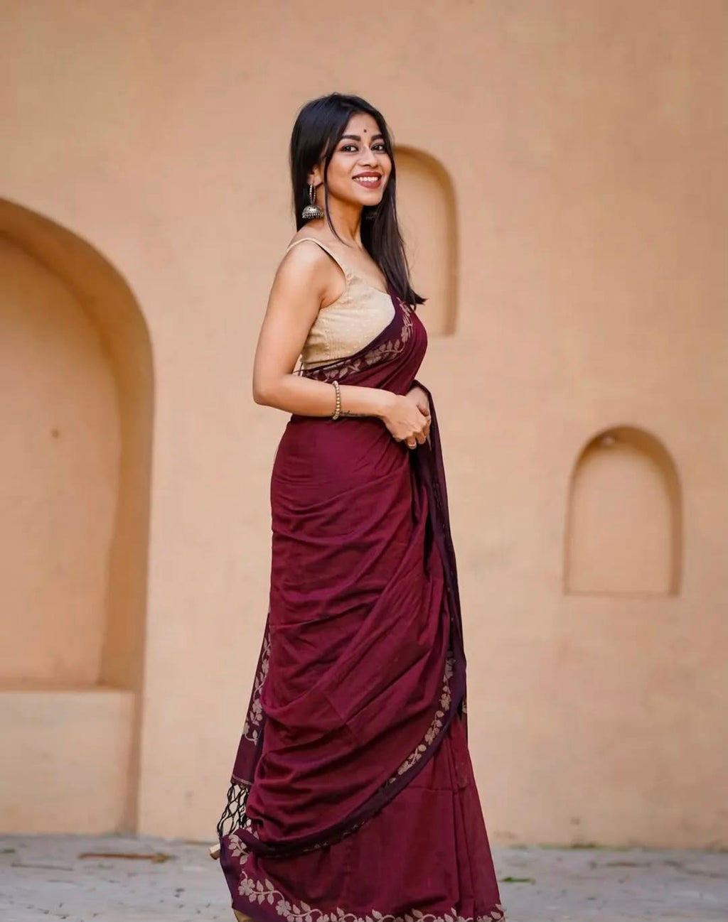 Elegant Zahlar Bloom Premium Linen Cotton Digital Printed Saree with Satin Banglory Blouse