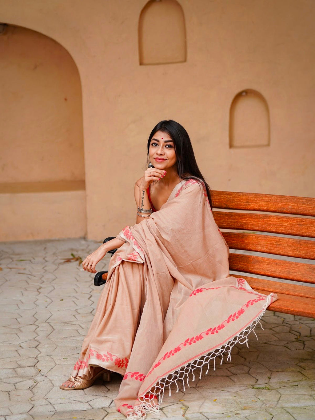 Elegant Zahlar Bloom Premium Linen Cotton Digital Printed Saree with Satin Banglory Blouse