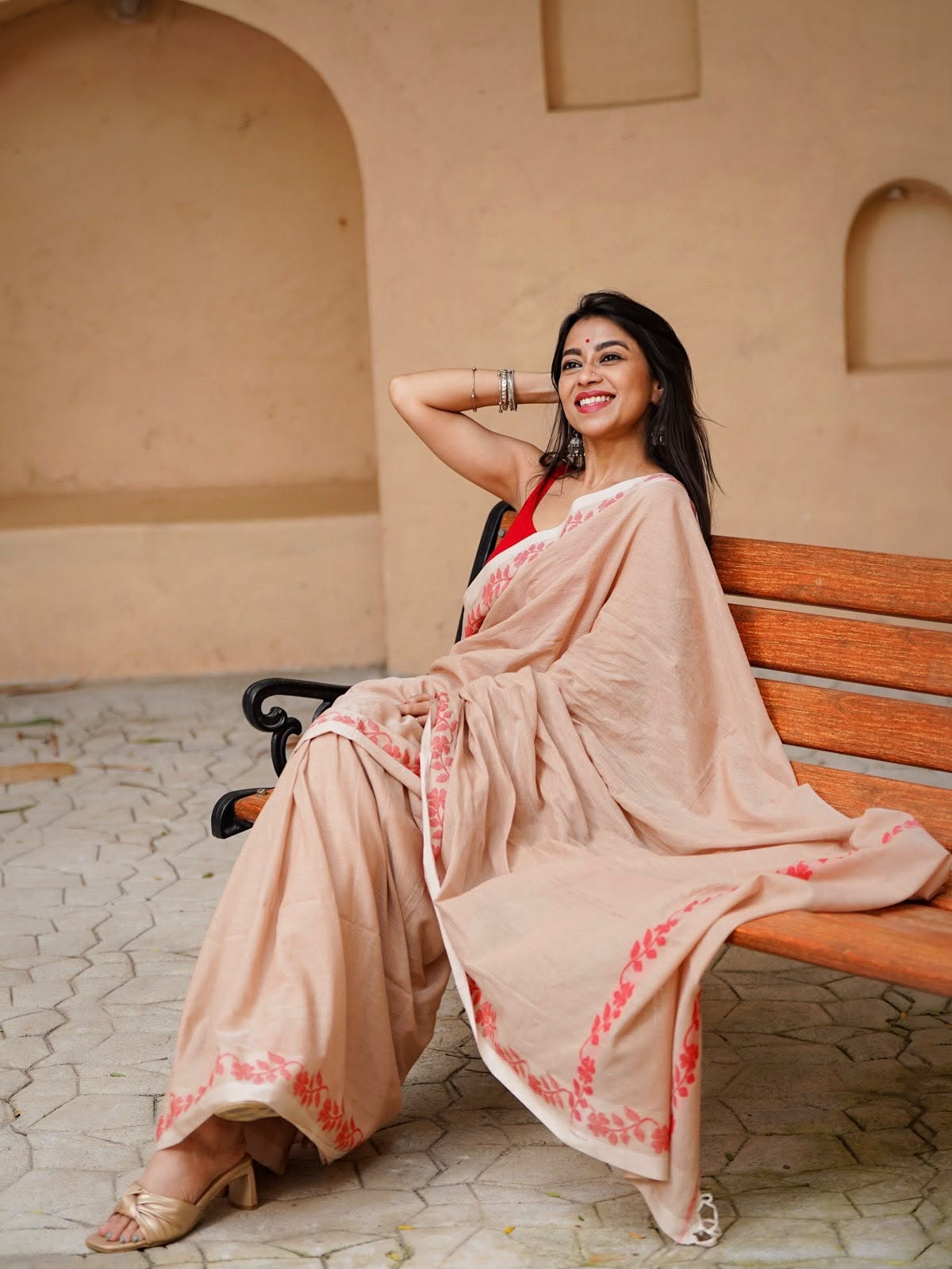 Elegant Zahlar Bloom Premium Linen Cotton Digital Printed Saree with Satin Banglory Blouse