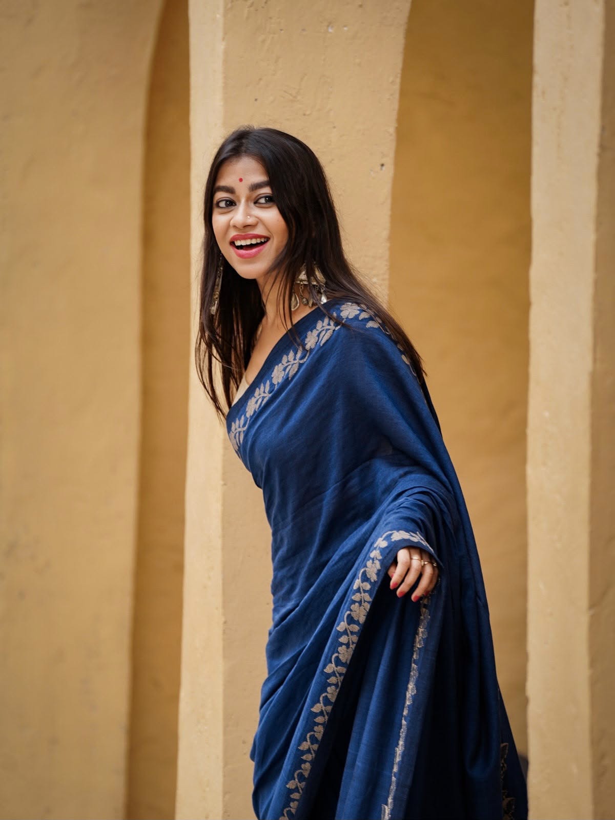 Elegant Zahlar Bloom Premium Linen Cotton Digital Printed Saree with Satin Banglory Blouse