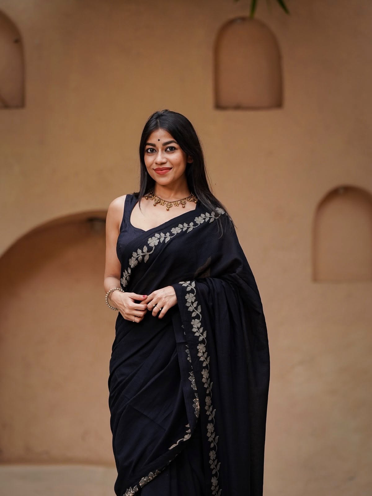 Elegant Zahlar Bloom Premium Linen Cotton Digital Printed Saree with Satin Banglory Blouse