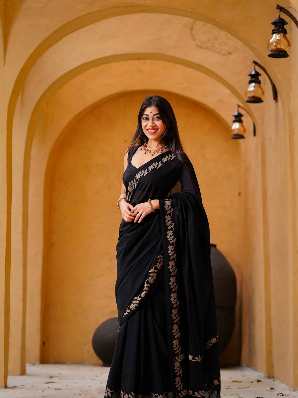 Elegant Zahlar Bloom Premium Linen Cotton Digital Printed Saree with Satin Banglory Blouse