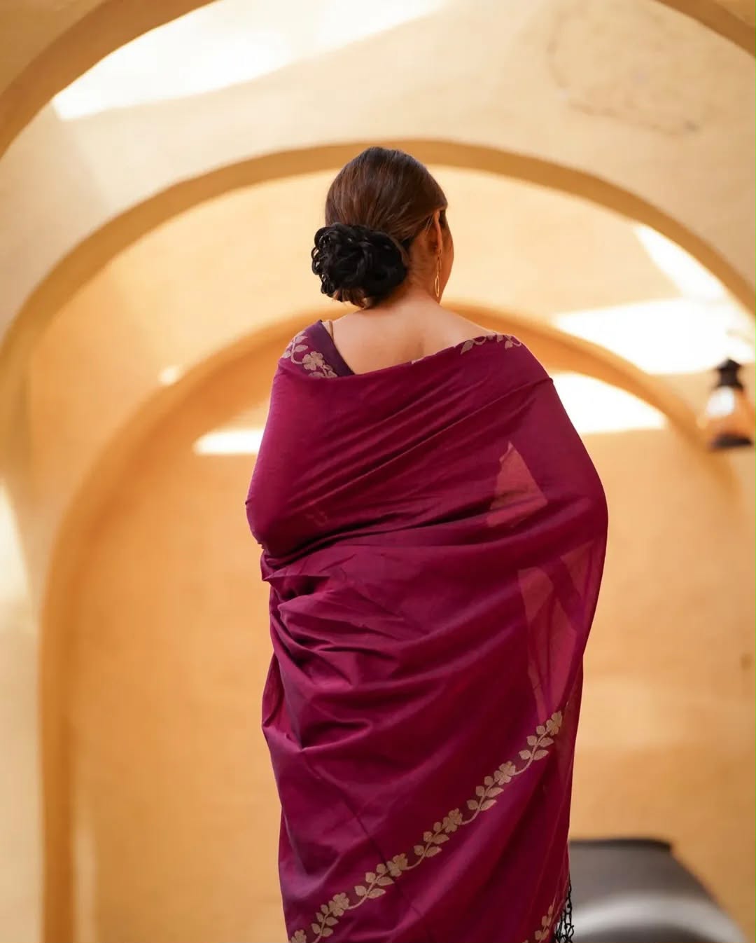 Elegant Zahlar Bloom Premium Linen Cotton Digital Printed Saree with Satin Banglory Blouse
