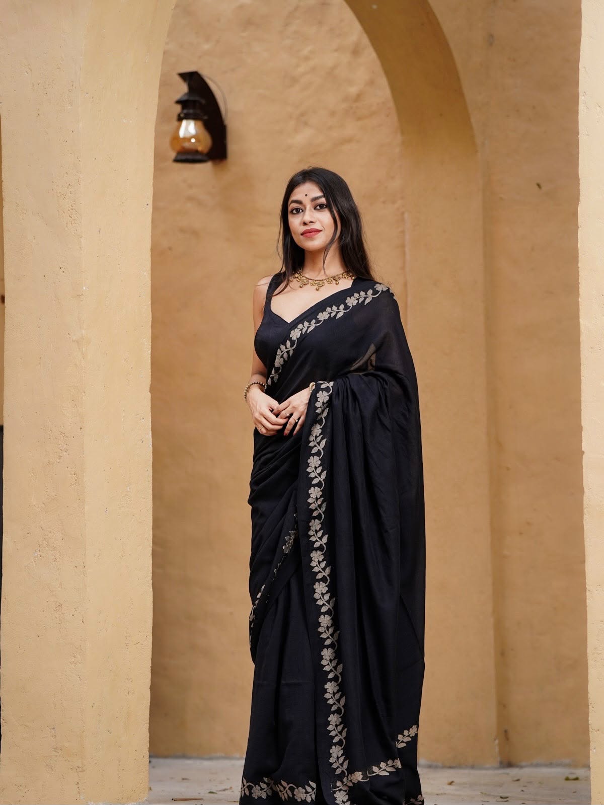 Elegant Zahlar Bloom Premium Linen Cotton Digital Printed Saree with Satin Banglory Blouse