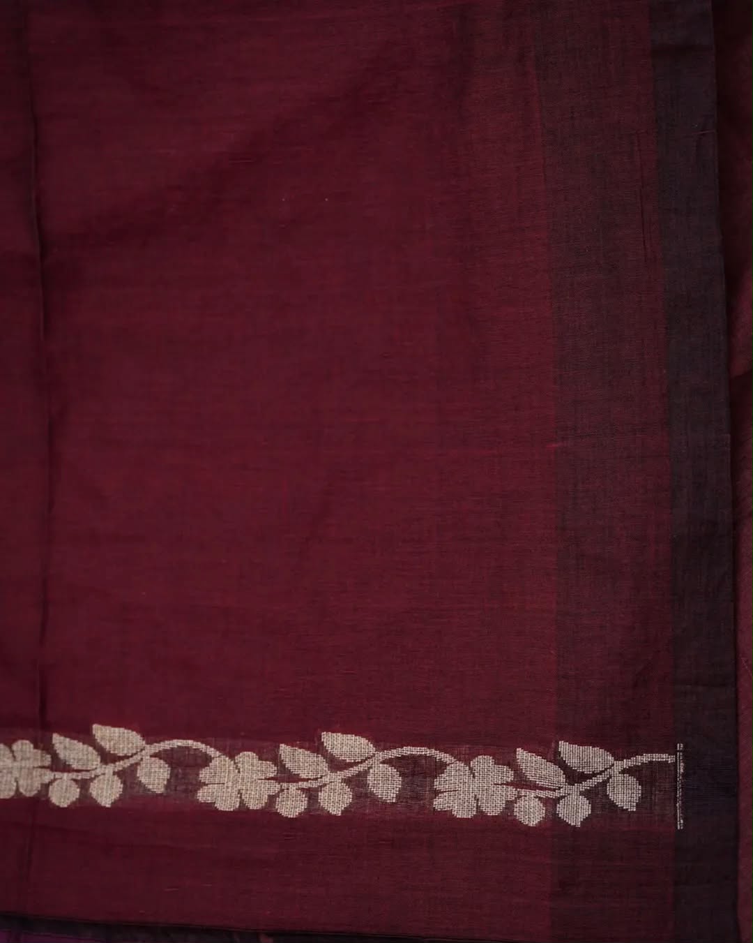 Elegant Zahlar Bloom Premium Linen Cotton Digital Printed Saree with Satin Banglory Blouse