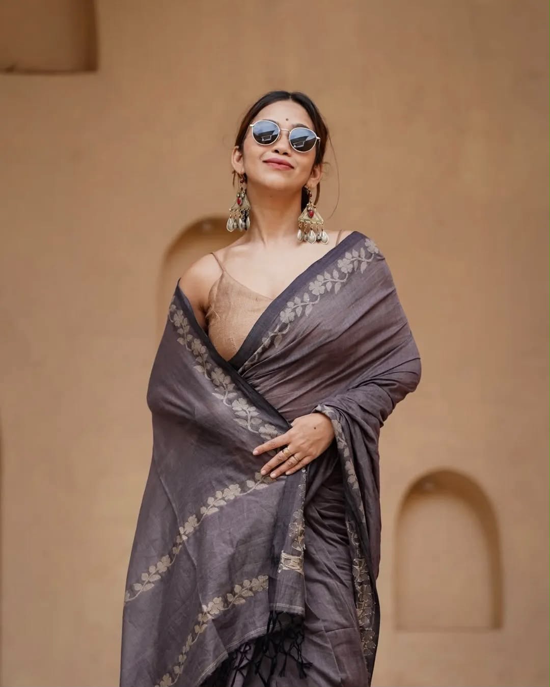 Elegant Zahlar Bloom Premium Linen Cotton Digital Printed Saree with Satin Banglory Blouse
