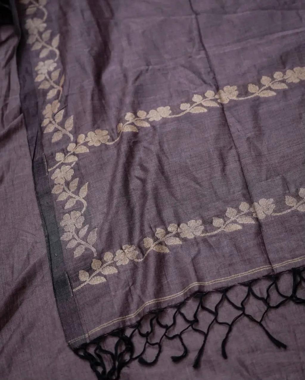 Elegant Zahlar Bloom Premium Linen Cotton Digital Printed Saree with Satin Banglory Blouse