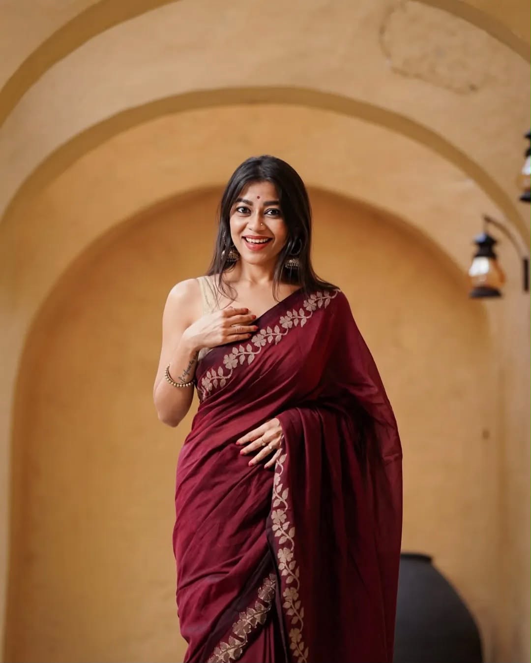 Elegant Zahlar Bloom Premium Linen Cotton Digital Printed Saree with Satin Banglory Blouse
