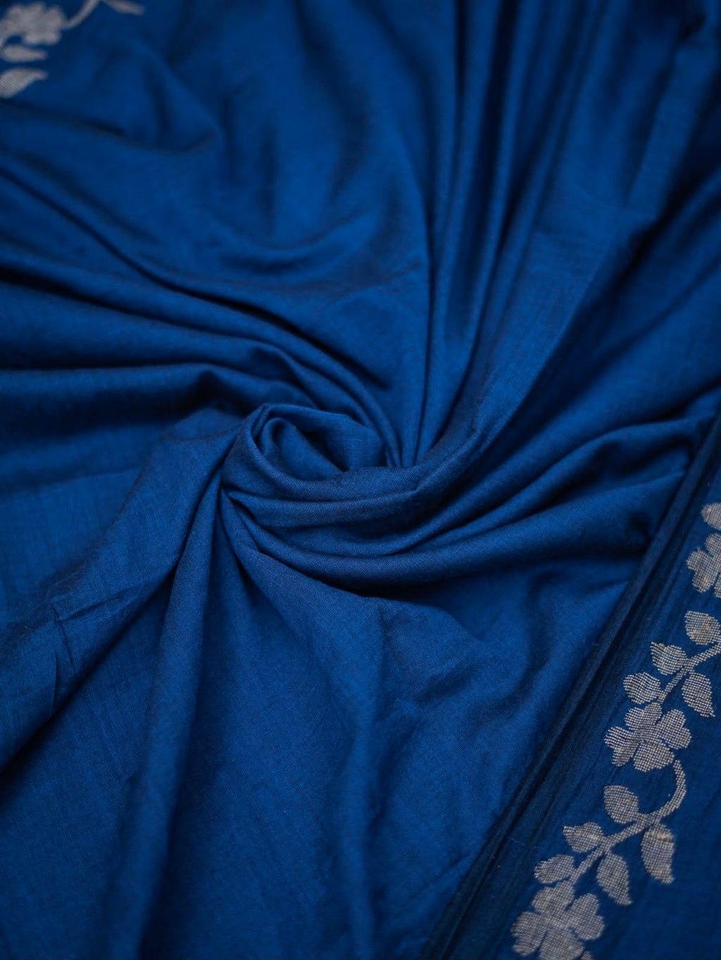 Elegant Zahlar Bloom Premium Linen Cotton Digital Printed Saree with Satin Banglory Blouse