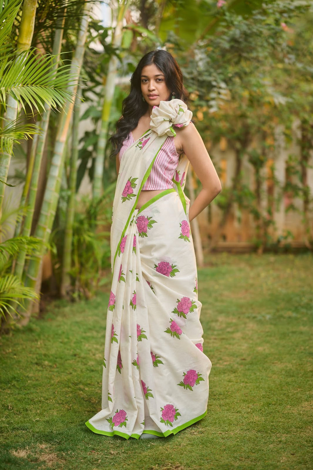 Floral Grace Elegant Linen Cotton Digital Printed Saree with Matching Floral Blouse