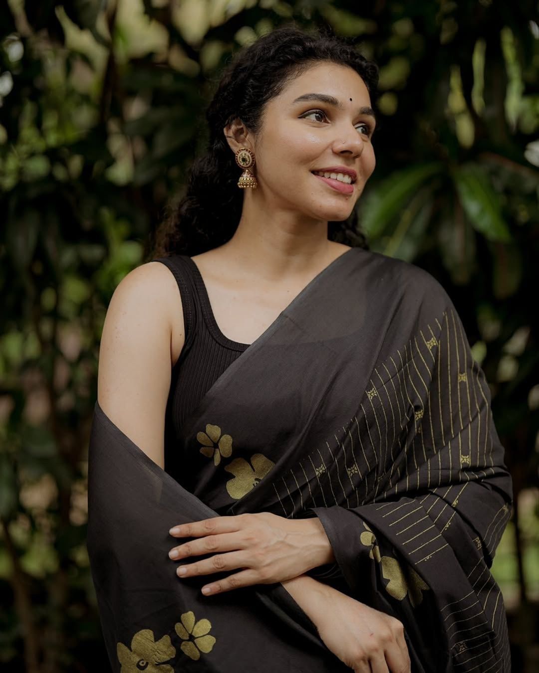 Chanderi Cotton Elegance Premium Digital Printed Saree with Zahlar Tussle