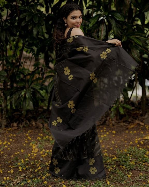 Chanderi Cotton Elegance Premium Digital Printed Saree with Zahlar Tussle
