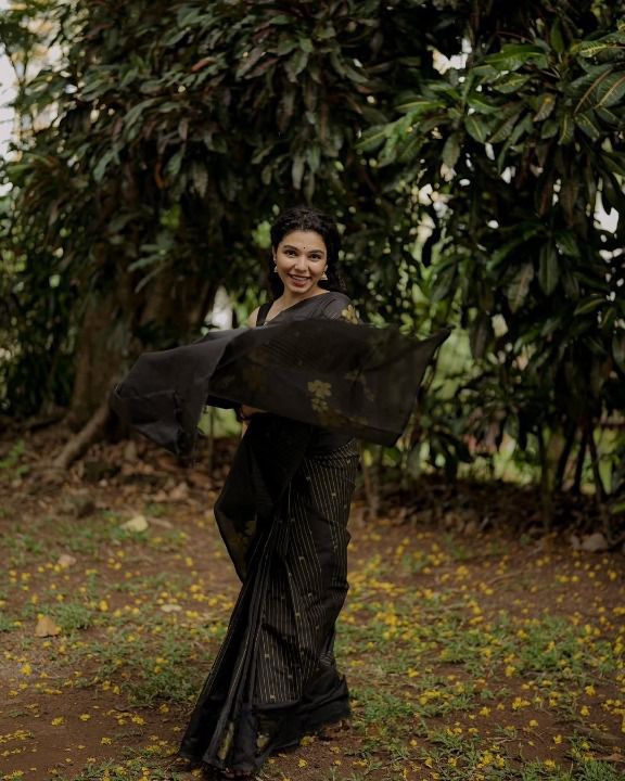 Chanderi Cotton Elegance Premium Digital Printed Saree with Zahlar Tussle