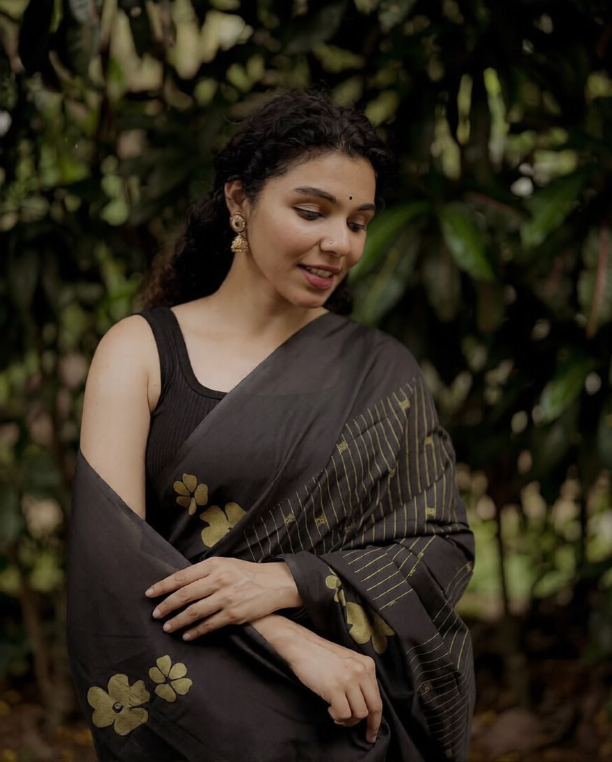 Chanderi Cotton Elegance Premium Digital Printed Saree with Zahlar Tussle