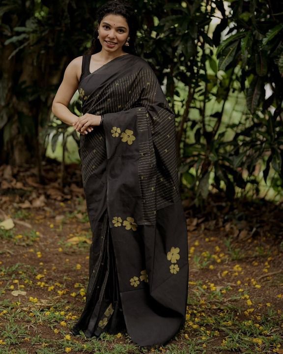 Chanderi Cotton Elegance Premium Digital Printed Saree with Zahlar Tussle