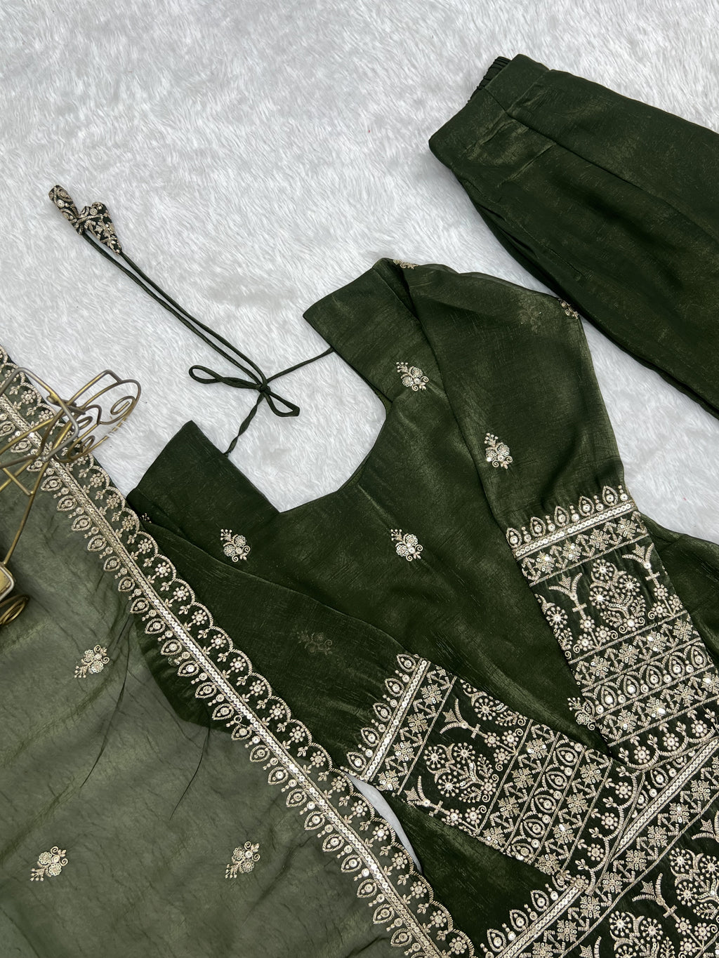 Mahendi & Purple Crunchy Silk Embroidered Bell Bottom Suit with Jari Work Dupatta