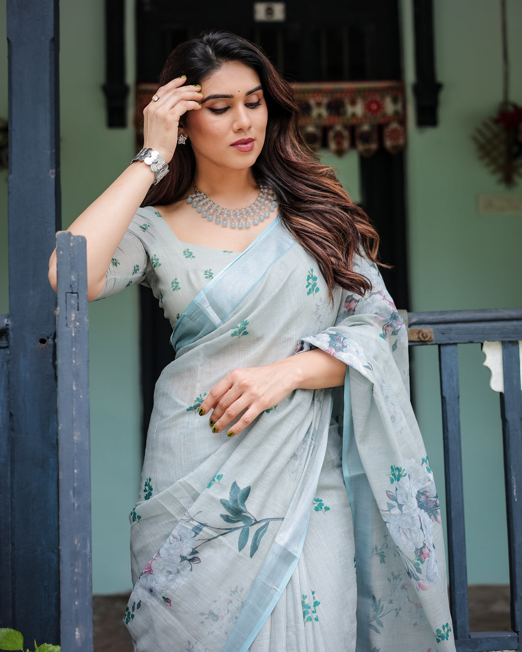 Silver Zahlar Royale Premium Linen Cotton Digital Printed Saree with Zari Patta & Matching Blouse