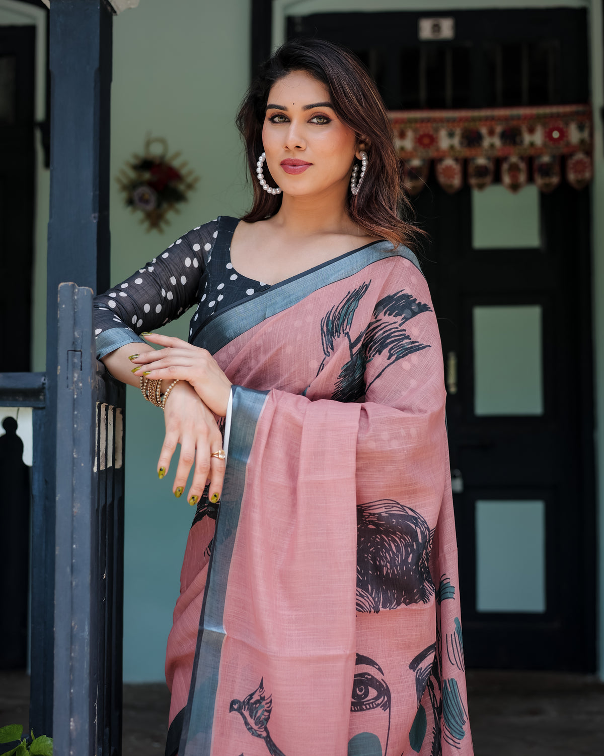 Zahlar Zari Grace Linen Cotton Digital Printed Saree with Silver Weaving Zari Patta & Matching Blouse