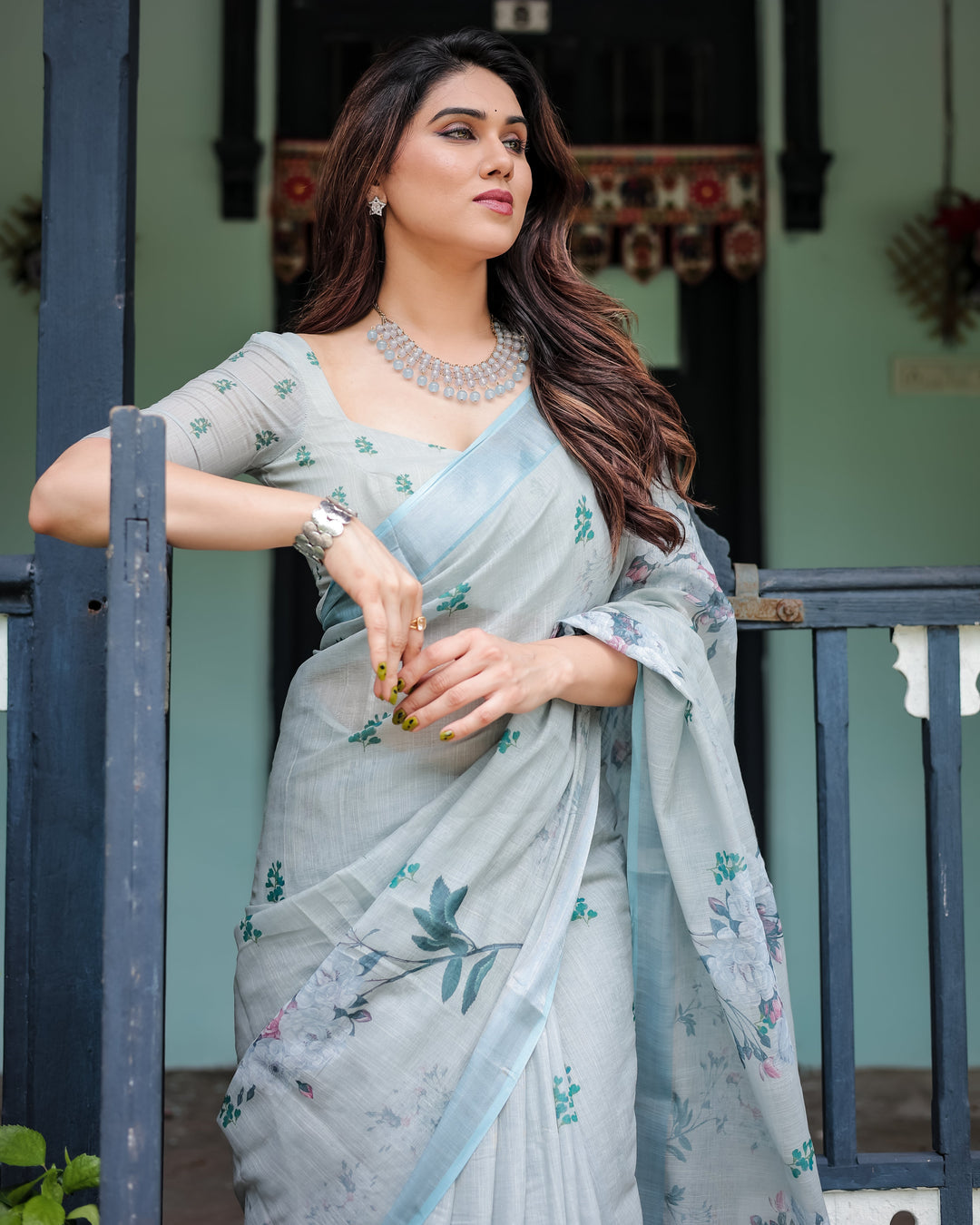 Silver Zahlar Royale Premium Linen Cotton Digital Printed Saree with Zari Patta & Matching Blouse
