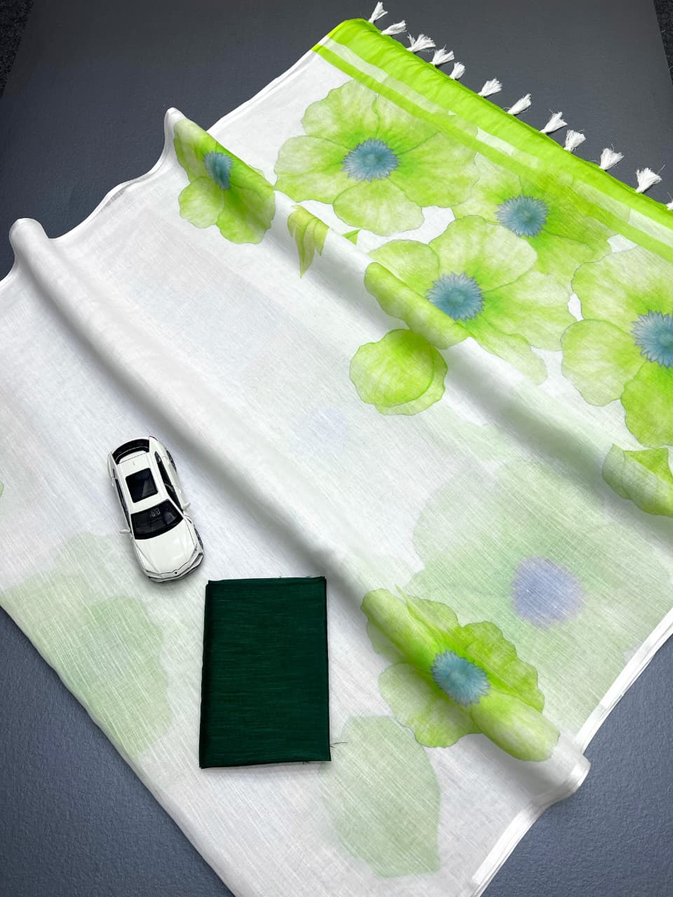 Exclusive Linen Cotton Digital Printed Saree