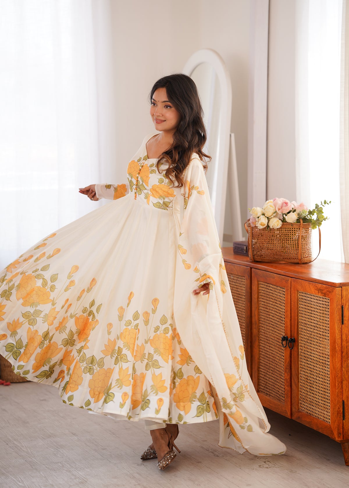 Floral Printed Organza Silk 4-Meter Flared Anarkali Suit Set with Dupatta & Pant