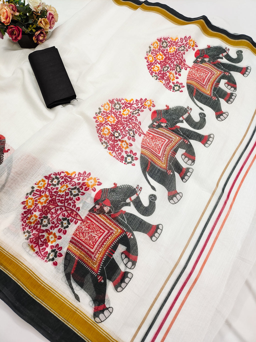 Linen Cotton With Beautiful Digital Printed Saree