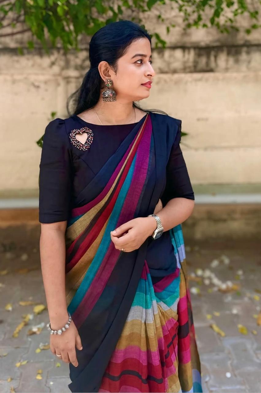 Linen Cotton With Beautiful Digital Printed Saree