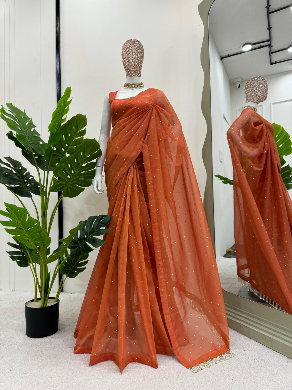 Royal Mukesh Elegance Chimar Tissue Silk Saree with Heavy Fancy Lace & Designer Blouse