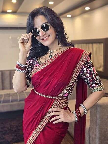 Glamorous Georgette Elegance Faux Georgette Saree with Thread & Sequin Work, Designer Blouse & Kamar Belt