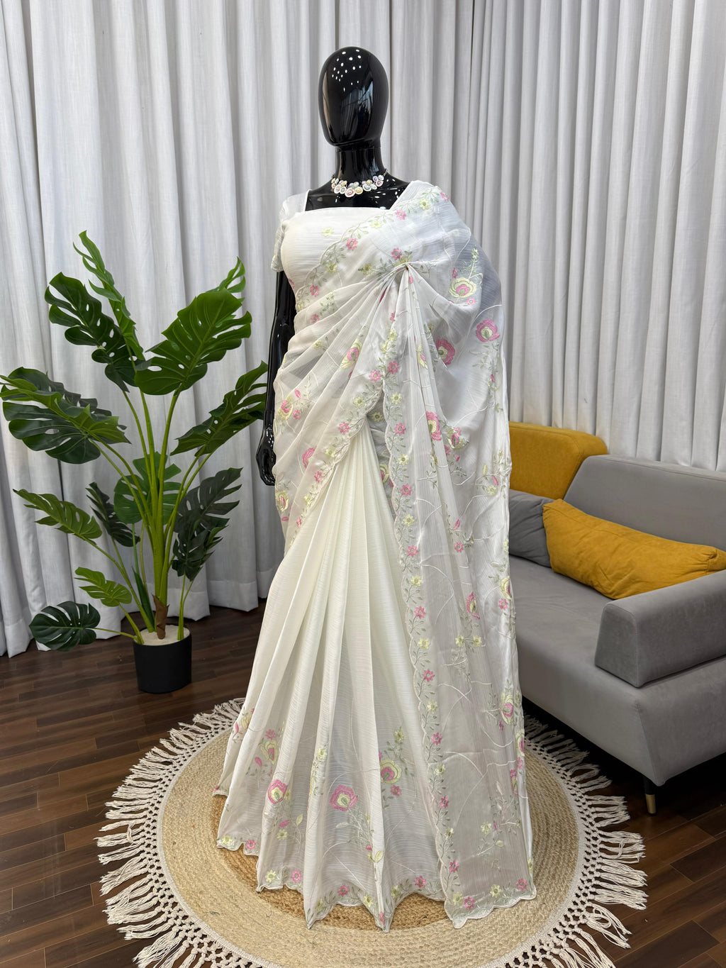 Heavy Chiffon Saree with Elegant Thread Embroidery