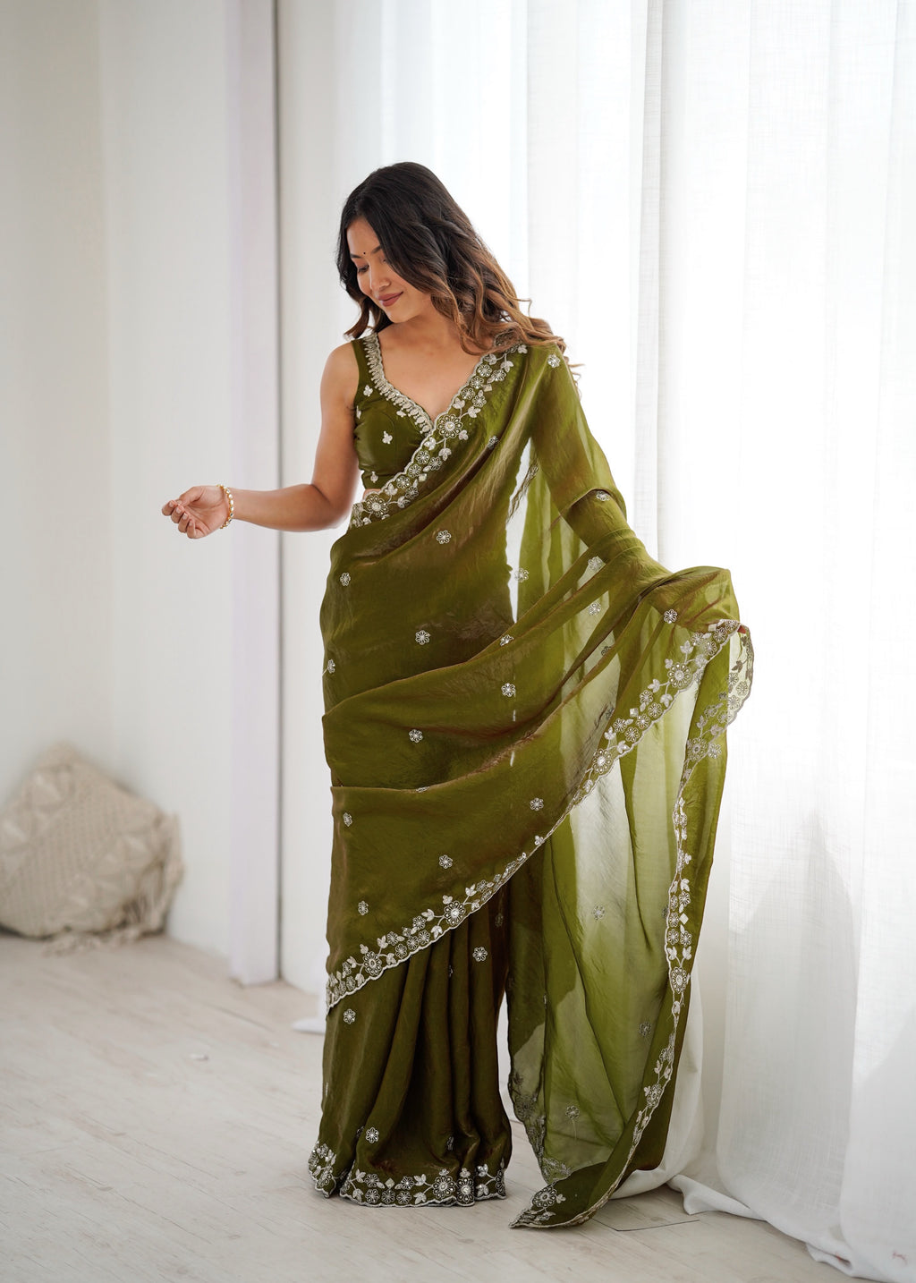 Heavy Fendy Silk Designer Saree with Elegant Sequin & Thread Detailing