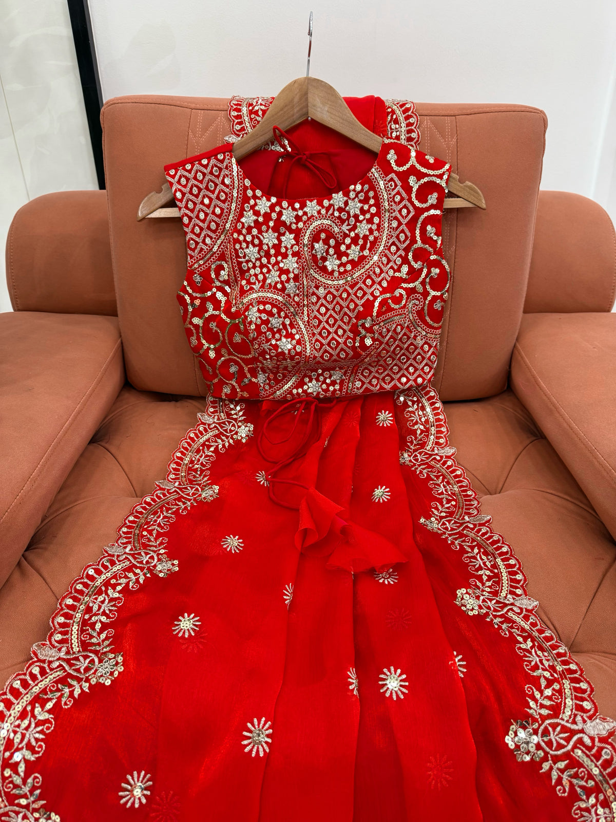 Fendy Chiffon Saree with Elegant Thread & Sequin Embroidery