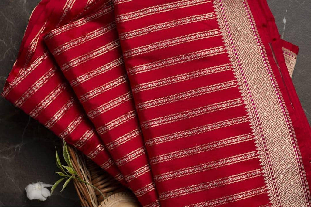 Elegant Lichi Royale Soft Lichi Silk Saree with Rich Pallu & All-Over Jacquard Work