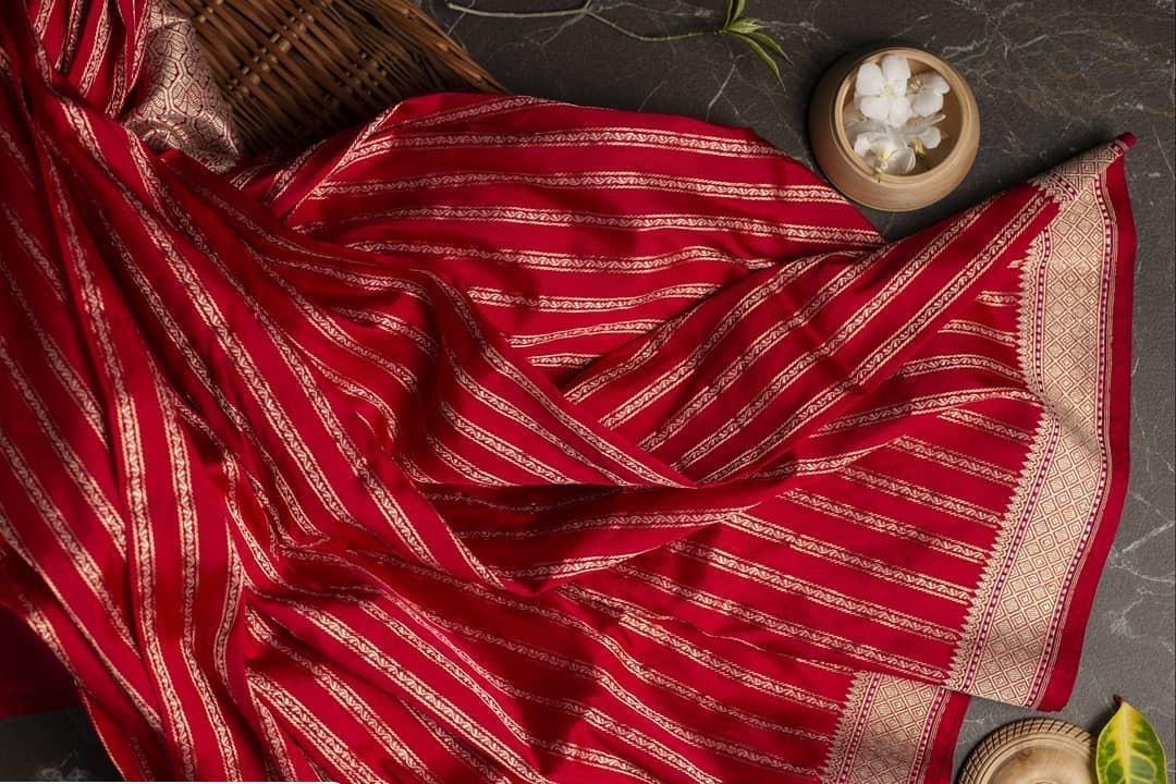 Elegant Lichi Royale Soft Lichi Silk Saree with Rich Pallu & All-Over Jacquard Work