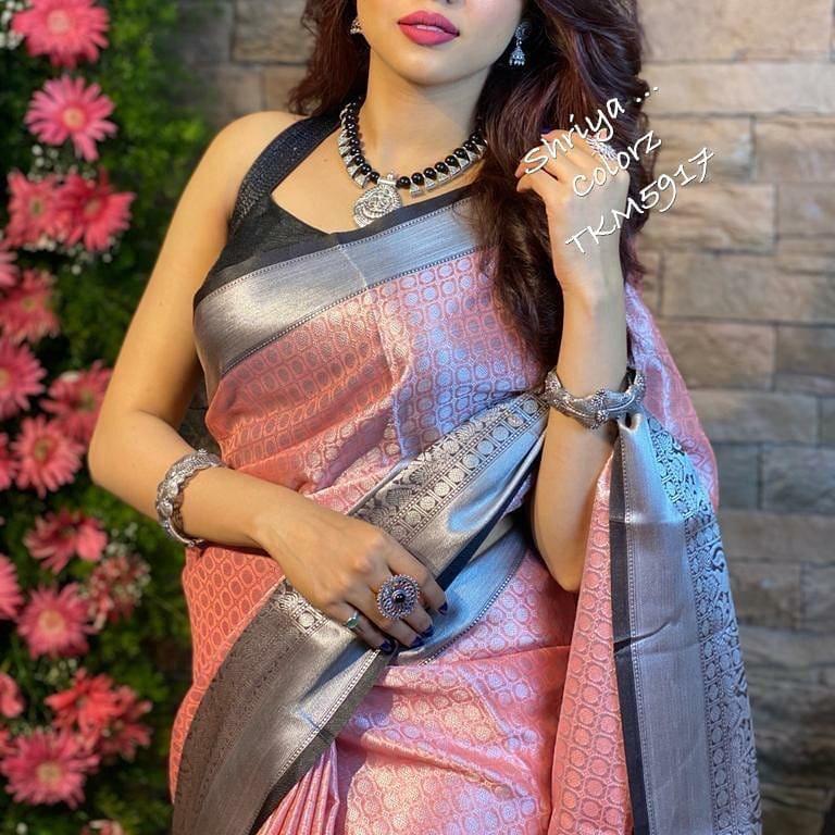 Lichi Silk Majesty – Premium Soft Lichi Silk Saree with Rich Pallu & All-Over Jacquard Work
