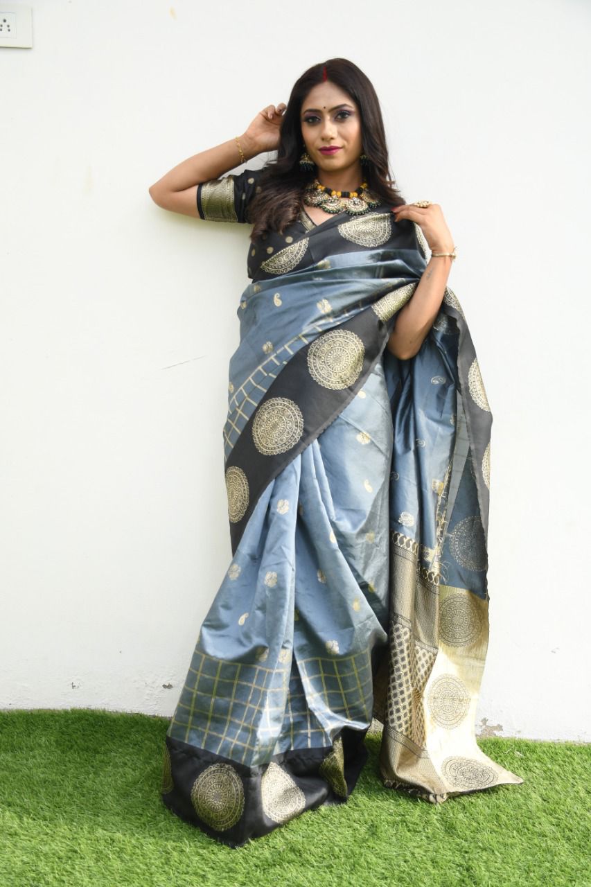Lichi Silk Opulence Exquisite Soft Lichi Silk Saree with Rich Pallu & Intricate Jacquard Work