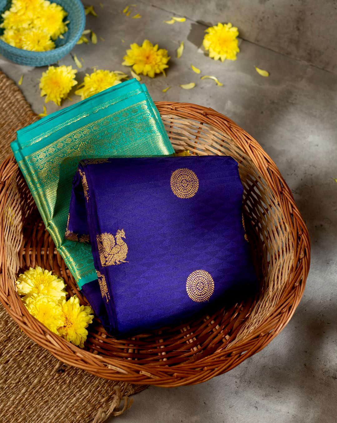 Royal Lichi Opulence Luxurious Soft Lichi Silk Saree with Rich Pallu & Exclusive All-Over Jacquard Work