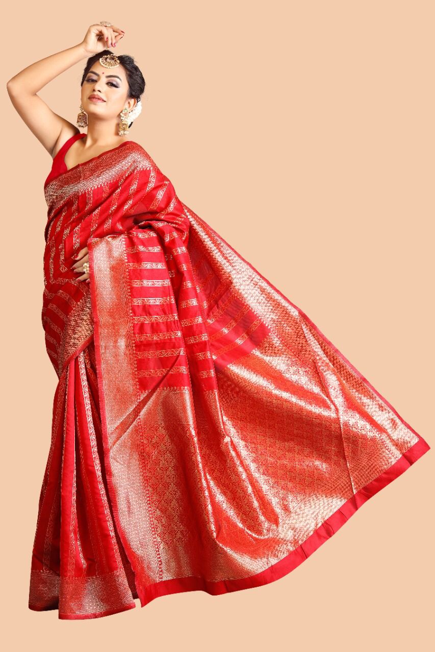 Elegant Lichi Royale Soft Lichi Silk Saree with Rich Pallu & All-Over Jacquard Work