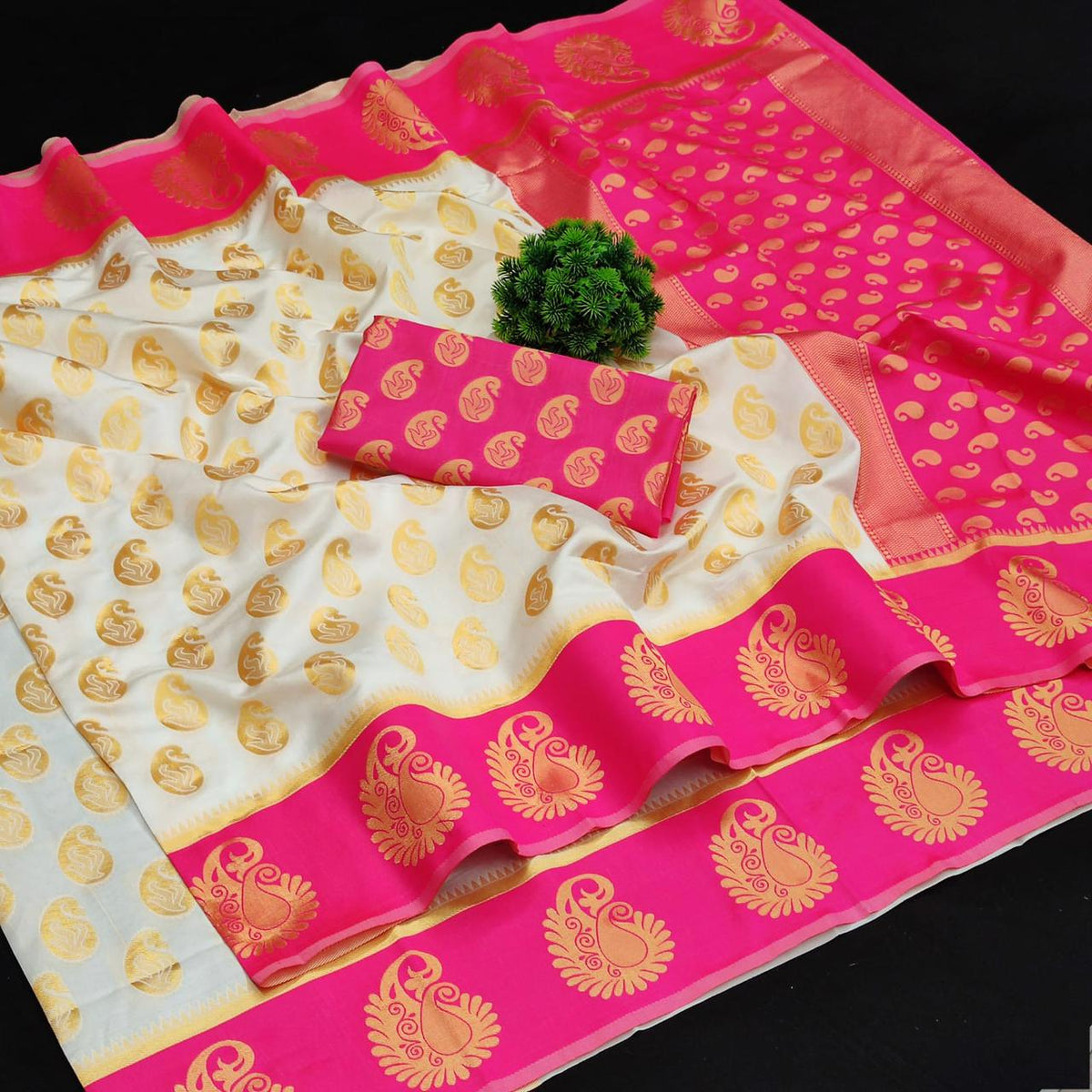Lichi Silk Majesty Luxurious Soft Lichi Silk Saree with Rich Pallu & Exclusive All-Over Jacquard Work