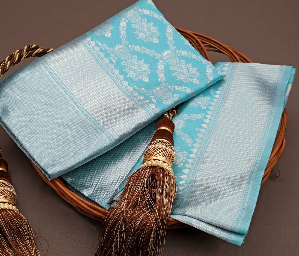 Royal Lichi Elegance – Premium Soft Lichi Silk Saree with Rich Pallu & Exclusive All-Over Jacquard Work