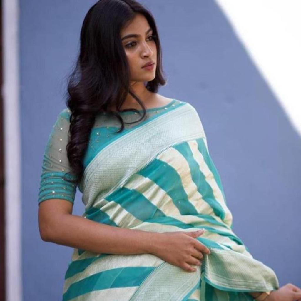 Lichi Silk Radiance Elegant Soft Lichi Silk Saree with Rich Pallu & Exclusive All-Over Jacquard Work