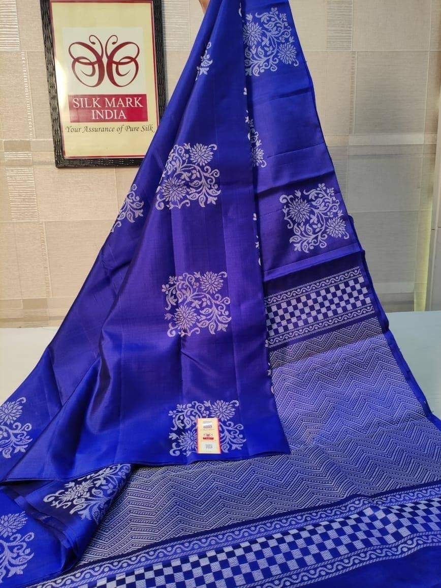 Lichi Silk Royal Charm Soft Lichi Silk Saree with Rich Pallu & All-Over Jacquard Work