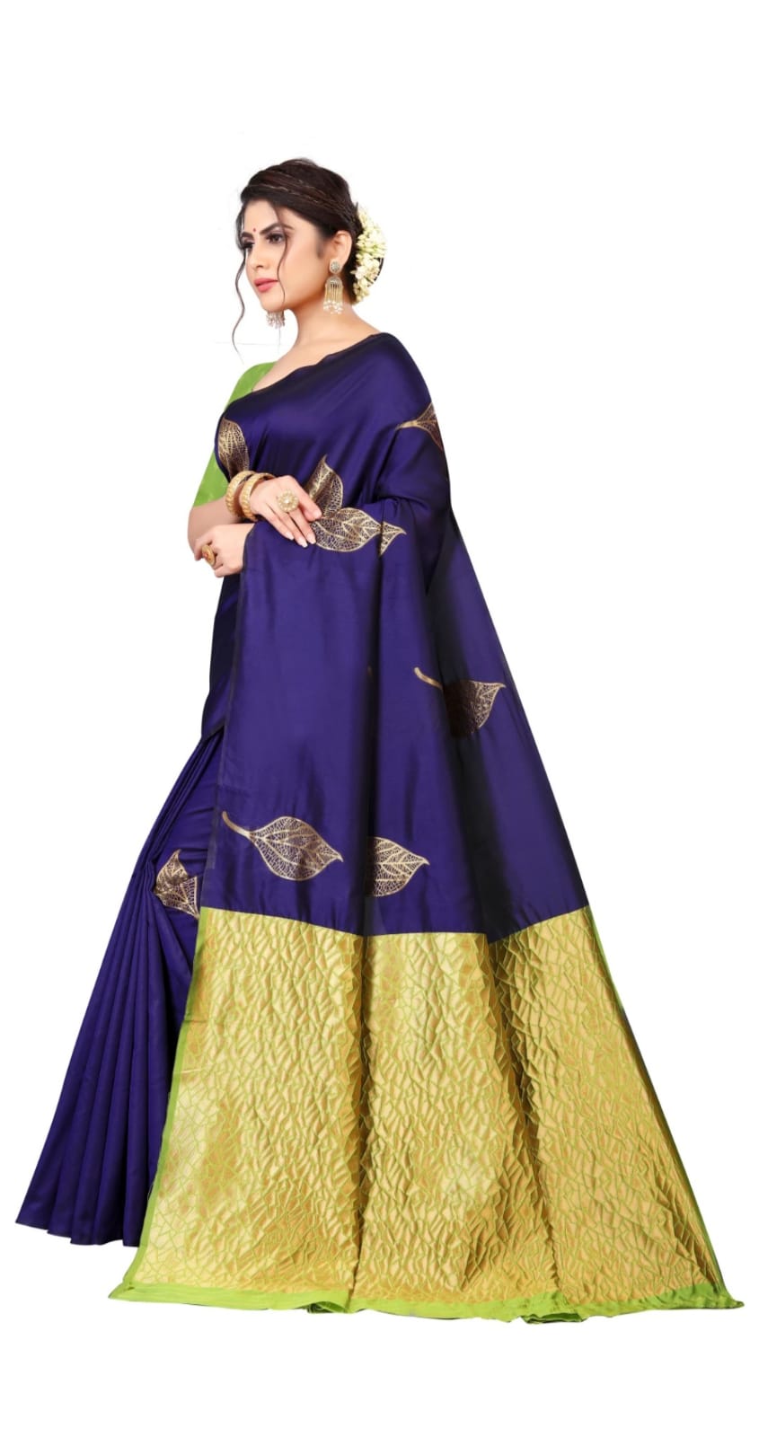 Lichi Silk Radiance – Elegant Soft Lichi Silk Saree with Rich Pallu & All-Over Jacquard Work