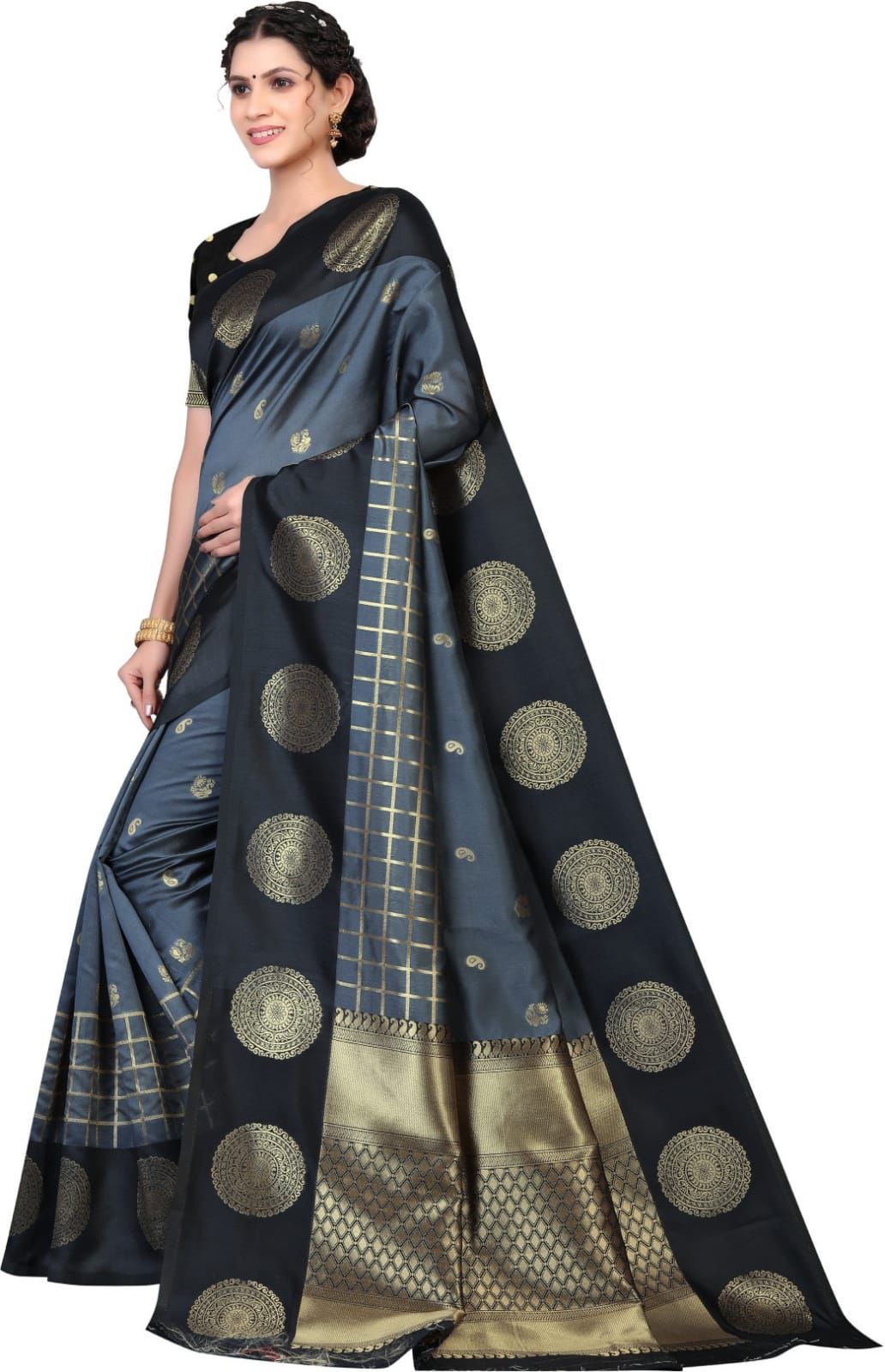 Lichi Silk Opulence Exquisite Soft Lichi Silk Saree with Rich Pallu & Intricate Jacquard Work