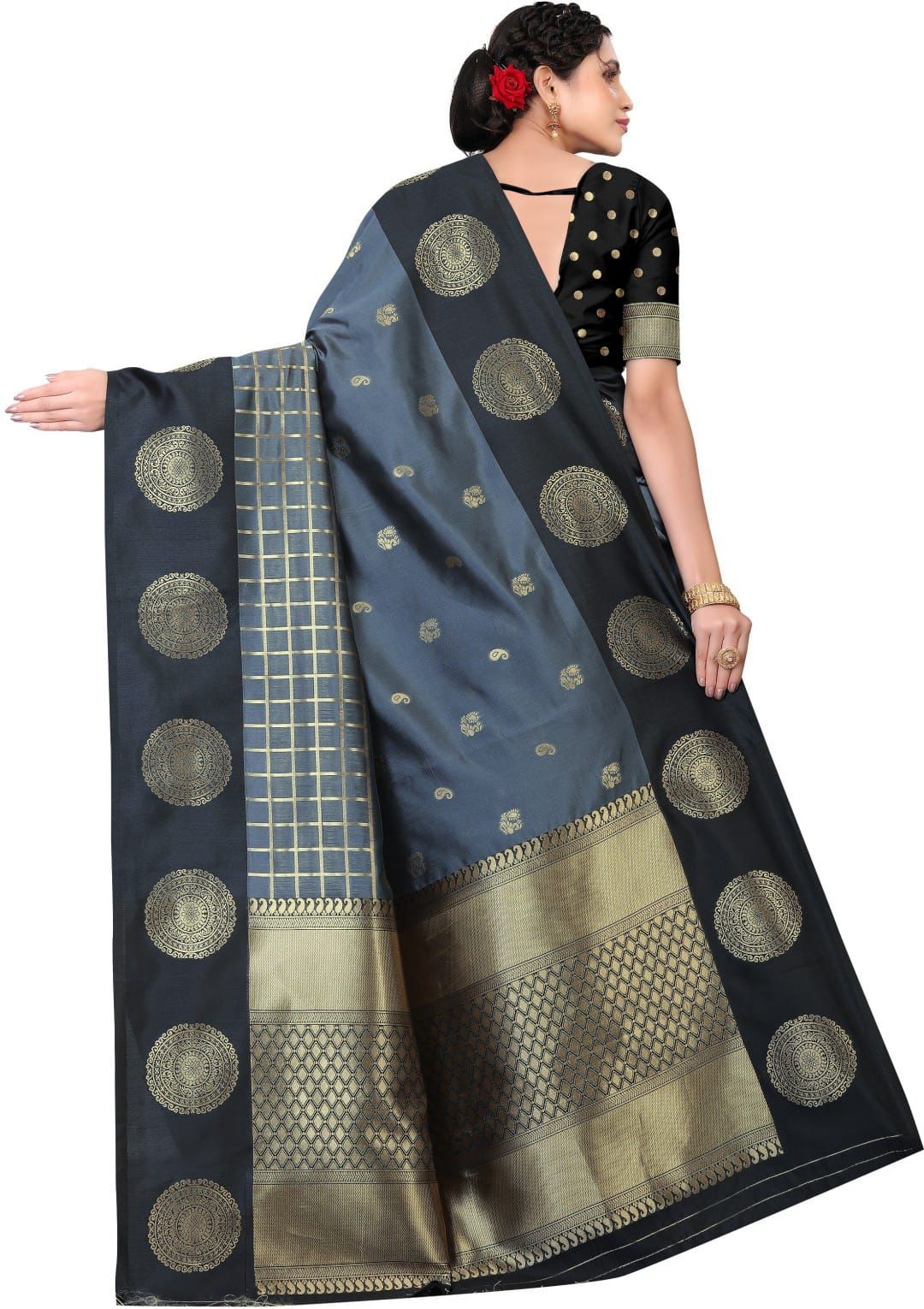 Lichi Silk Opulence Exquisite Soft Lichi Silk Saree with Rich Pallu & Intricate Jacquard Work